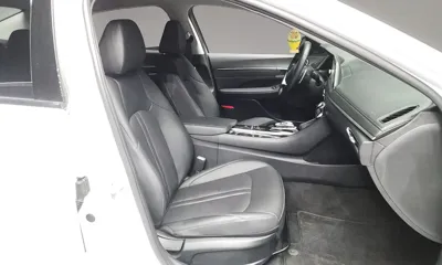 Hyundai Sonata 2023, 8788 км, за 12874.4 USD - фото 11