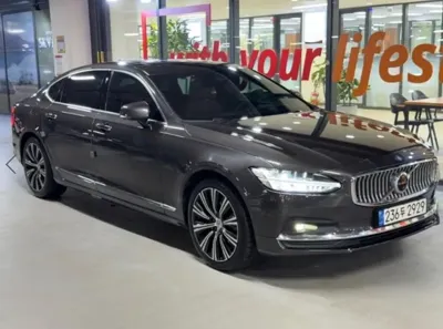 Volvo S90 · 2021 год
