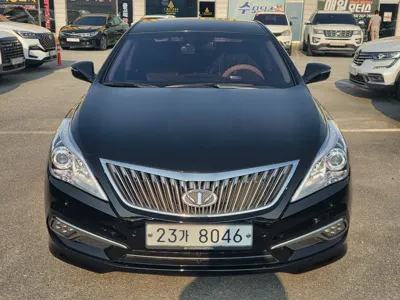 Hyundai Grandeur · 2015 год