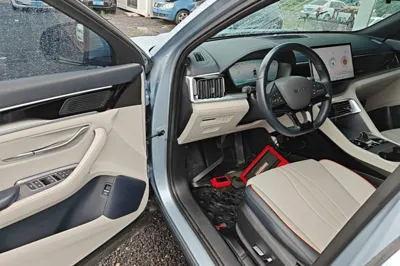 BYD Song PLUS New Energy 2023, 66000 км, за 14230 USD - фото 18