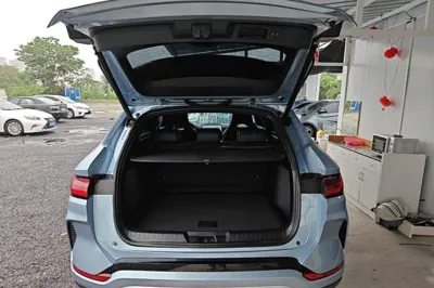 BYD Song PLUS New Energy 2023, 66000 км, за 14230 USD - фото 22
