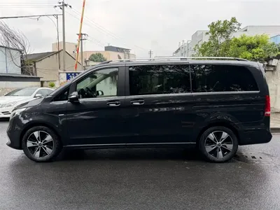 Mercedes-Benz V-Class 2021, 77000 км, за 31399.48 USD