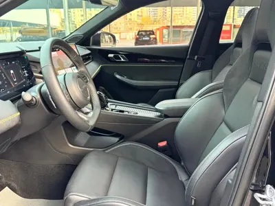 Lynk & Co 03 2022, 26000 км, за 9429.92 USD