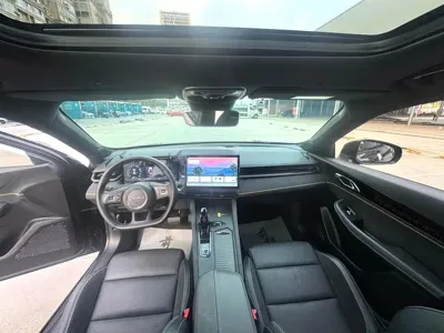 Lynk & Co 03 2022, 26000 км, за 9429.92 USD