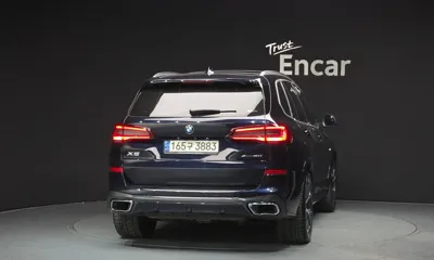 BMW X5 2022, 104500 км, за 42946.81 USD