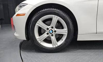 BMW 3-Series 2013, 173664 км, за 4266.77 USD