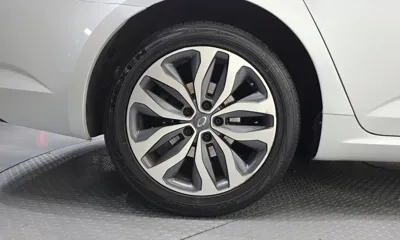 Renault-KoreaSamsung SM6 2016, 117305 км, за 5274.47 USD