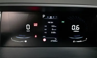 Hyundai Staria 2022, 67368 км, за 17986.08 USD - фото 8