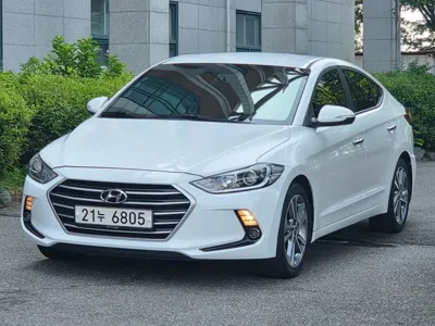 Hyundai Avante · 2018 год