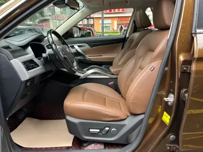 Geely Boyue 2016, 70000 км, за 3501.99 USD - фото 9