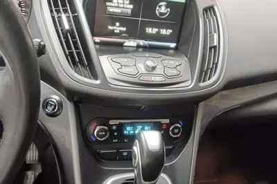 Ford Kuga 2015, 85800 км, за 5401 USD - фото 13