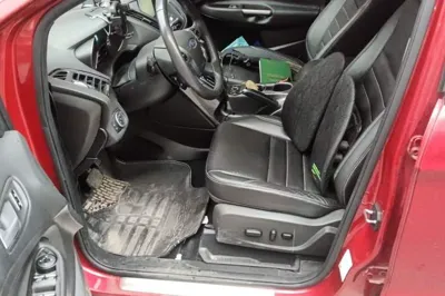 Ford Kuga 2015, 85800 км, за 5401 USD - фото 16