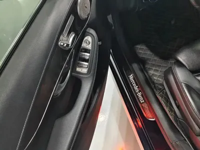 Mercedes-Benz C-Class 2018, 90000 км, за 11300.55 USD