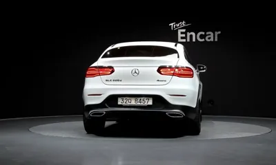 Mercedes-Benz GLC-Class 2018, 113508 км, за 15996.84 USD