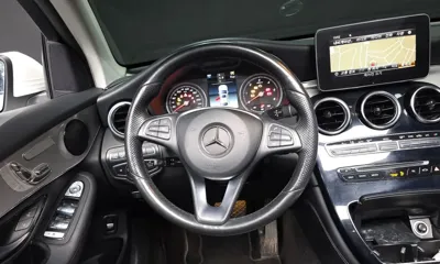 Mercedes-Benz GLC-Class 2018, 113508 км, за 15996.84 USD - фото 13