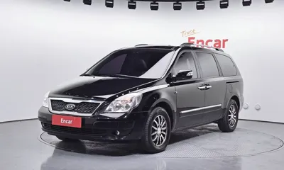 Kia Canival · 2012 год
