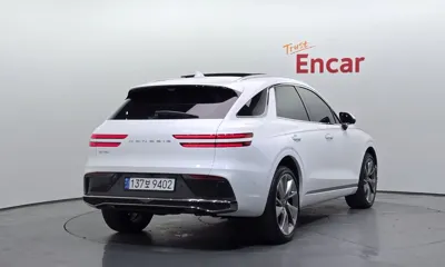 Genesis GV70 2025, 37056 км, за 35840.88 USD