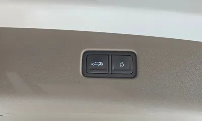 Genesis GV70 2025, 37056 км, за 35840.88 USD - фото 20