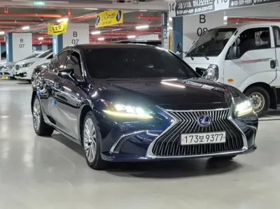 Lexus ES 2021, 205387 км, за 18379.94 USD