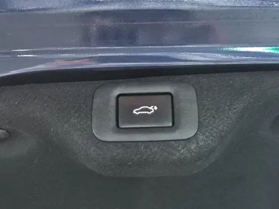 Lexus ES 2021, 205387 км, за 18379.94 USD - фото 6