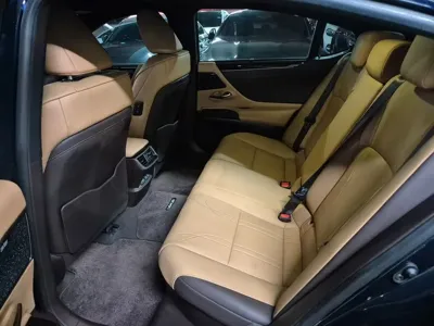 Lexus ES 2021, 205387 км, за 18379.94 USD - фото 7