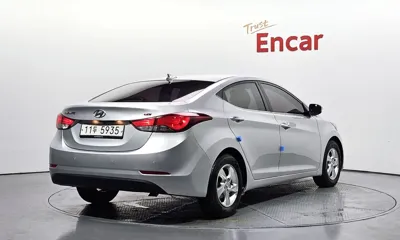 Hyundai Avante 2016, 110106 км, за 3770.39 USD