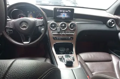 Mercedes-Benz GLC 2018, 111900 км, за 19916 USD - фото 9