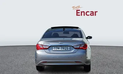 Hyundai Sonata 2010, 177362 км, за 2511.9 USD