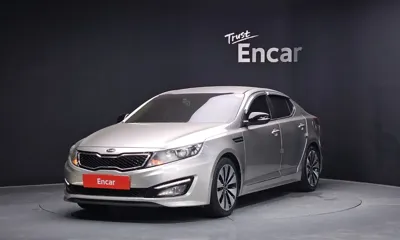 Kia K5 · 2011 год