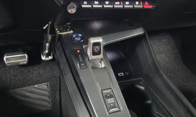 Peugeot 408 2023, 38006 км, за 25962.09 USD - фото 9