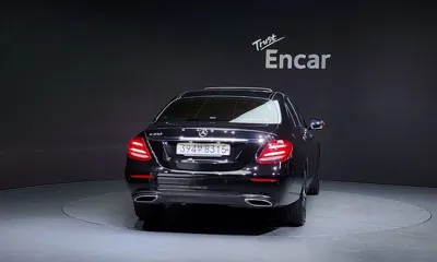 Mercedes-Benz E-Class 2020, 77718 км, за 16421.43 USD