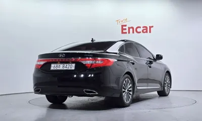 Hyundai Grandeur 2014, 119887 км, за 5222.11 USD