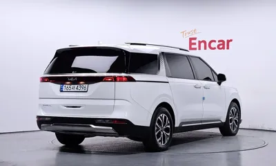 Kia Canival 2023, 65680 км, за 16355.75 USD