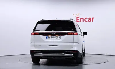 Kia Canival 2023, 65680 км, за 16355.75 USD