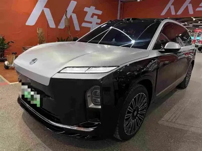 Nio ES8 · 2026 год