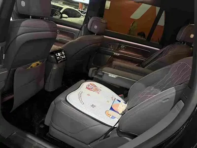 Nio ES8 2026, 6000 км, за 39434.2 USD