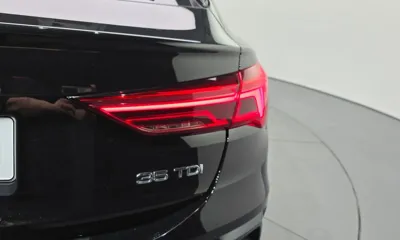 Audi Q3 2020, 57602 км, за 22252.86 USD - фото 23
