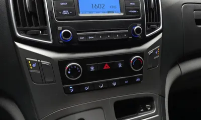 Hyundai Starex 2019, 133756 км, за 7491.86 USD - фото 15