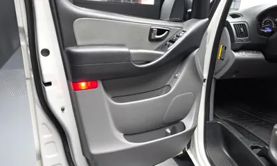 Hyundai Starex 2019, 133756 км, за 7491.86 USD - фото 25