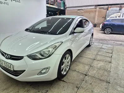 Hyundai Avante 2012, 104503 км, за 2918.81 USD - фото 2