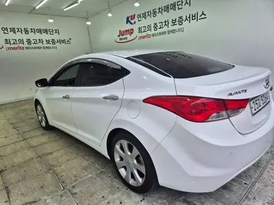 Hyundai Avante 2012, 104503 км, за 2918.81 USD - фото 10