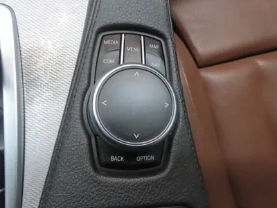 BMW 6-Series 2017, 127980 км, за 14375.74 USD - фото 13