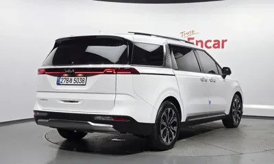 Kia Canival 2023, 56072 км, за 19364.58 USD