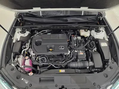Lexus ES 2026, 5178 км, за 41042.37 USD - фото 6