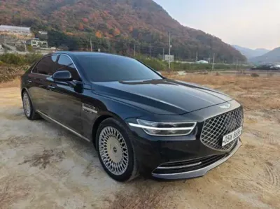 Genesis G90 · 2019 год