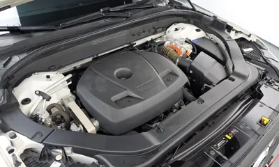 Volvo XC60 2021, 93356 км, за 21452.24 USD - фото 6