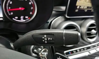 Mercedes-Benz GLC-Class 2019, 68868 км, за 19686.23 USD - фото 9