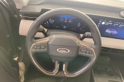 Ford Mondeo 2022, 62700 км, за 15727 USD - фото 13