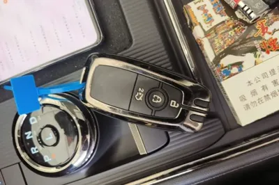 Ford Mondeo 2022, 62700 км, за 15727 USD - фото 23