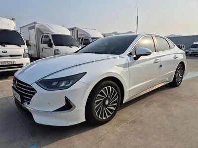 Hyundai Sonata · 2023 год